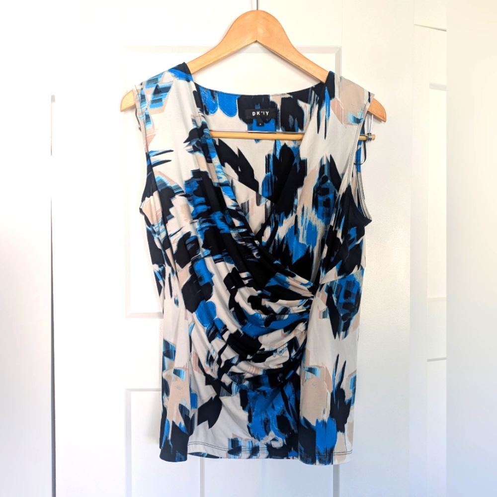 DKNY Women's Abstract Blue and Black Blouse